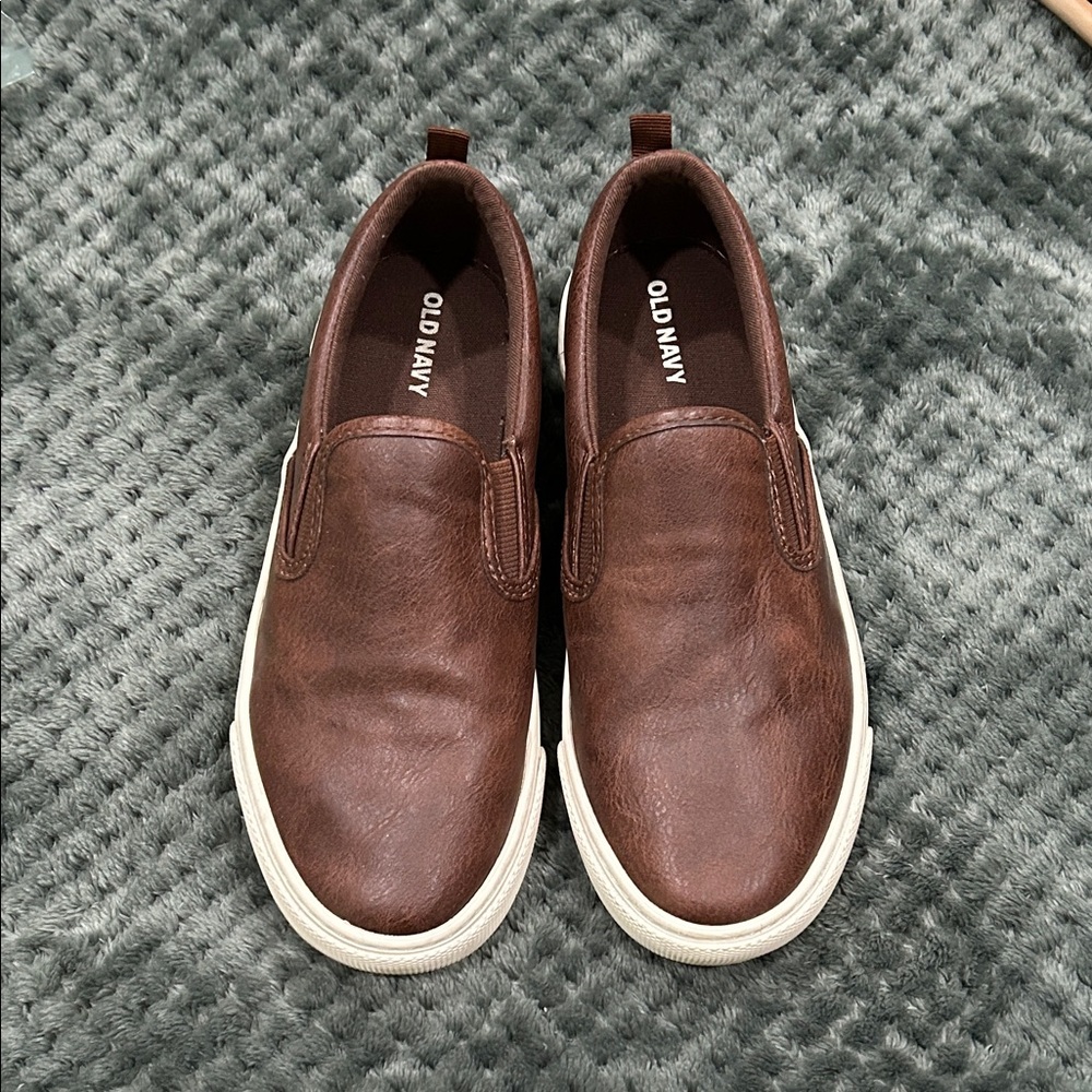 Old Navy Youth Brown Leather Slip-On Sneakers